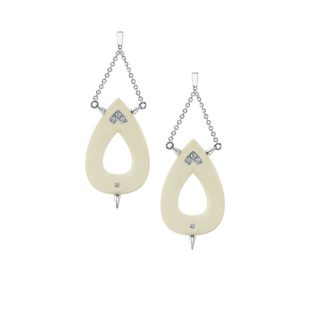 Small Nurture Diamond Earrings in 18k Gold Jewelry - Irthly - 3