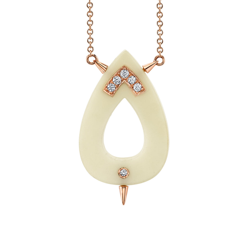 Nurture Diamond Pendant in 18k Gold Jewelry - Irthly - 1